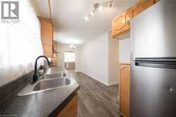 364 WELLINGTON Street | Brantford Ontario | Slide Image Nine