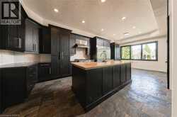 5 TYSONS Way | Oakland Ontario | Slide Image Ten