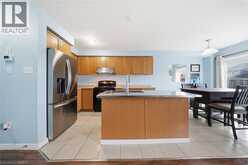 4 ENGLISH Lane | Brantford Ontario | Slide Image Nine