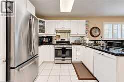 10 COURTLAND Drive Unit# 1 | Brantford Ontario | Slide Image Ten