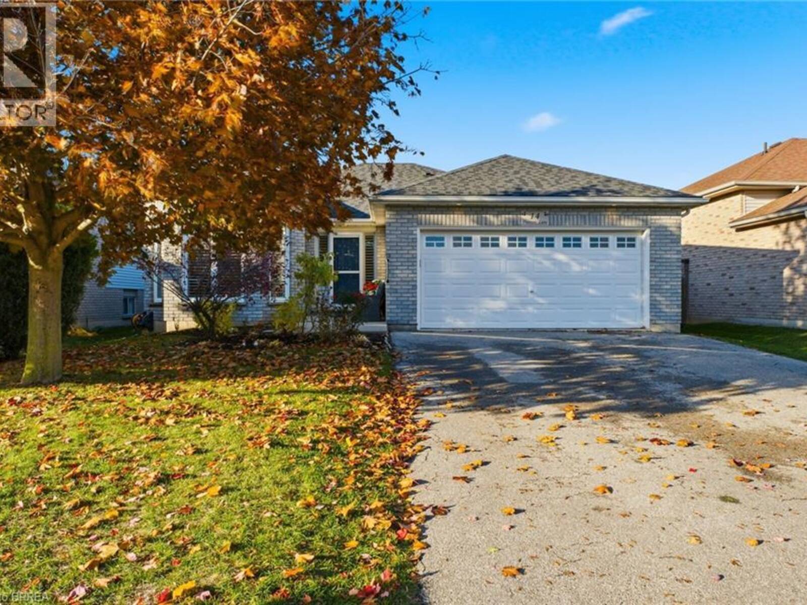 14 DUNTON Lane, Paris, Ontario N3L 4E2