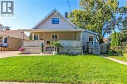 36 ALEXANDER Drive | Brantford Ontario | Slide Image Three
