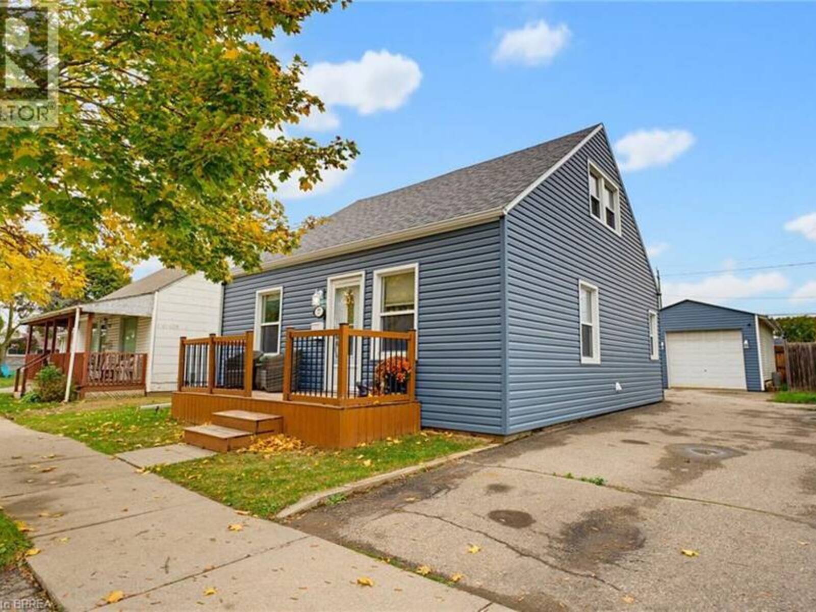 77 EIGHTH Avenue, Brantford, Ontario N3S 1C4