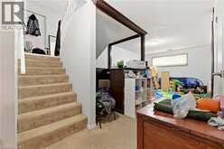 82 BEAVER Crescent | Brantford Ontario | Slide Image Fifteen