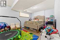 82 BEAVER Crescent | Brantford Ontario | Slide Image Sixteen