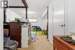82 BEAVER Crescent | Brantford Ontario | Slide Image Nineteen