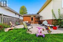 82 BEAVER Crescent | Brantford Ontario | Slide Image Twenty-four