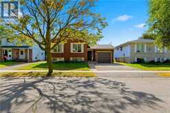 82 BEAVER Crescent | Brantford Ontario | Slide Image Twenty-nine