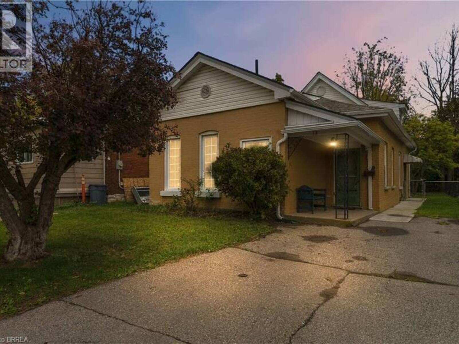 78 ONTARIO Street, Brantford, Ontario N3S 2C3