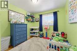 9 ONSLOW Court | Oakville Ontario | Slide Image Twelve