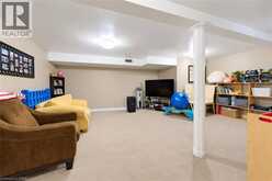9 ONSLOW Court | Oakville Ontario | Slide Image Fifteen