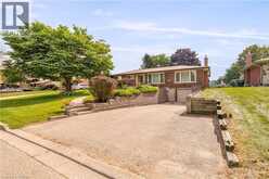 25 BRIER Crescent | Brantford Ontario | Slide Image Two