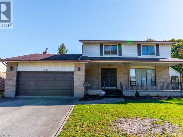 30 WOODWAY Trail Brantford Ontario, N3R 6G7 - 4 Bedrooms Home For Sale