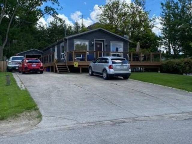 17 CARLTON Place Elora Ontario, N0B 1S0