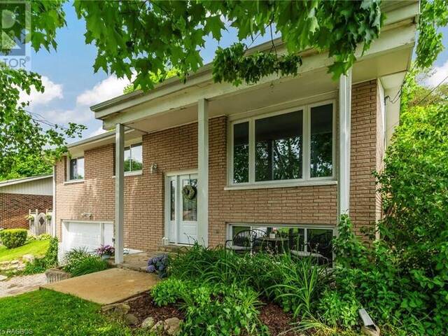 529 19TH Avenue Hanover Ontario, N4N 3G4