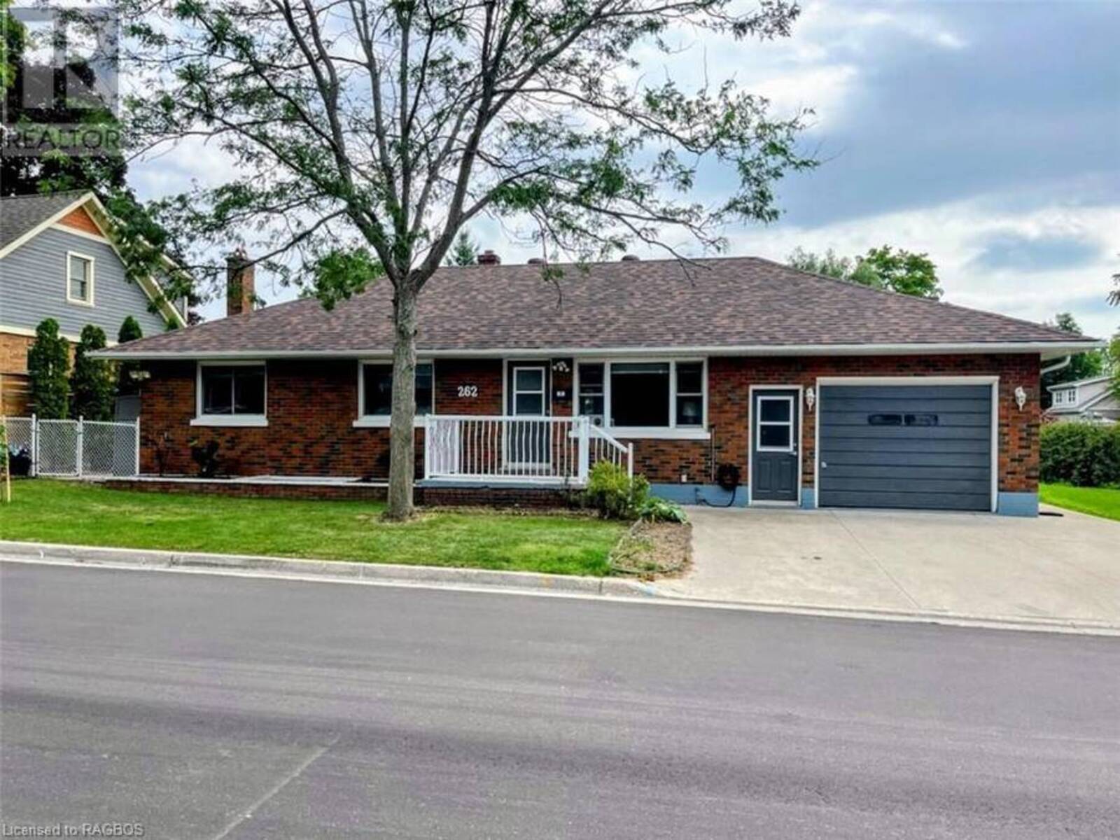 262 GORDON Street, Kincardine, Ontario N2Z 2H5