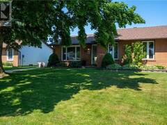 484 WALES Drive Port Elgin Ontario, N0H 2C1