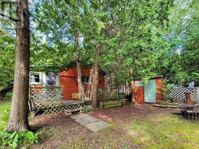 25 PINE TREE HARBOUR Road Northern Bruce Peninsula Ontario, N0H 1Z0