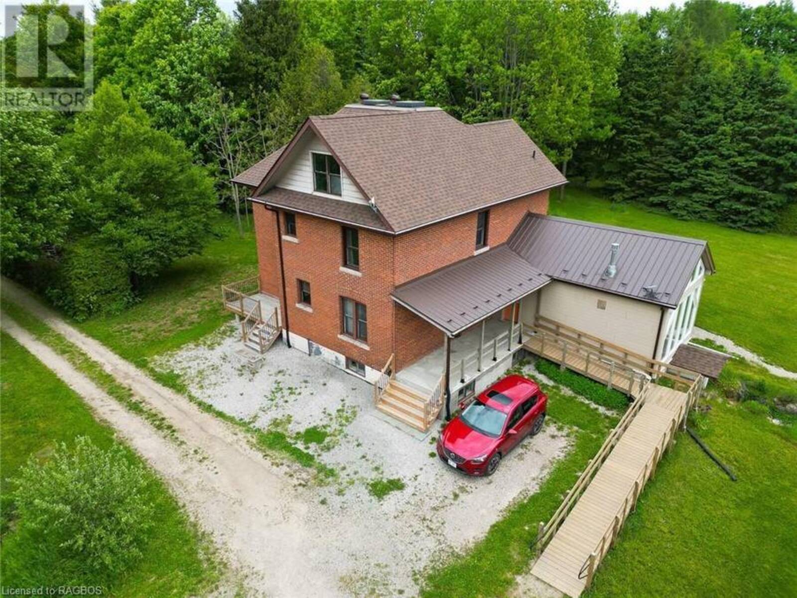 845064 DEVIATION Road, Grey Highlands, Ontario N4L 1W5