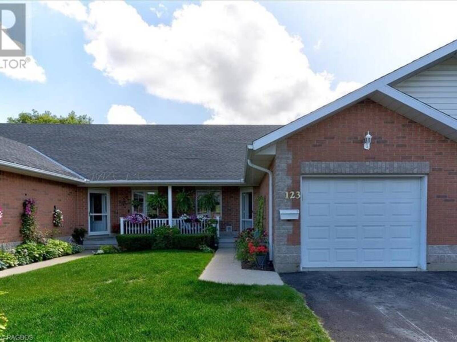 123 CHURCH Street N Unit# 3, Mount Forest, Ontario N0G 2L2