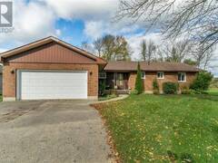 619 CENTENNIAL Crescent Wiarton Ontario, N0H 2T0