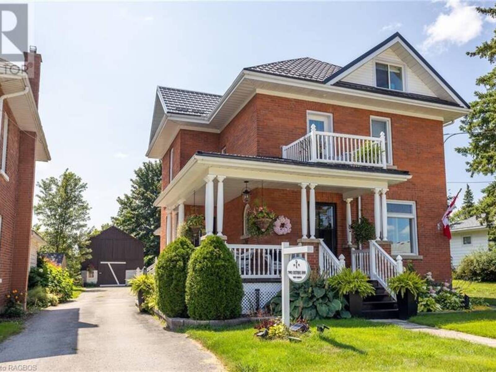 86 TORONTO Street N, Markdale, Ontario N0C 1H0