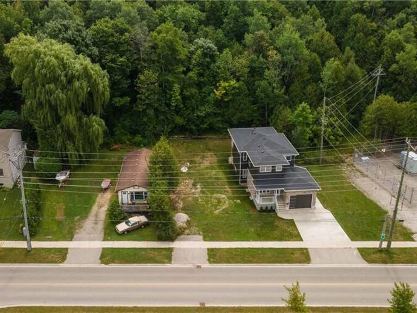 2395 3RD Avenue E, Owen Sound, Ontario N4K 2M5