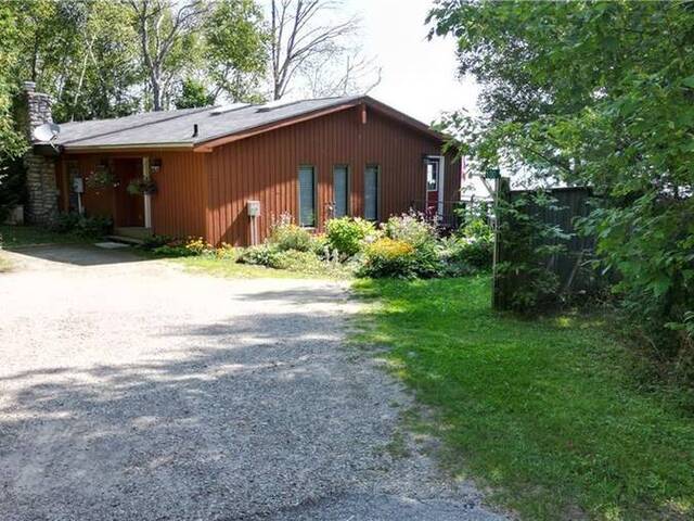 100 WHIPPOORWILL Road Lions Head Ontario, N0H 1W0