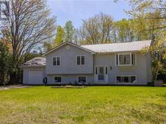 22 AVELE Road South Bruce Peninsula Ontario, N0H 2T0