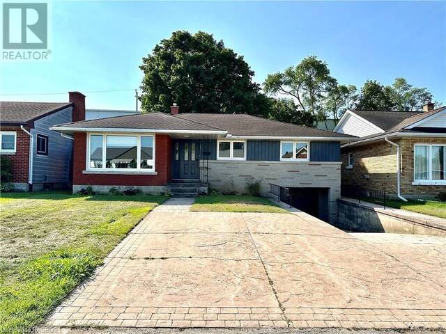 255 6TH Street Hanover Ontario, N4N 1C3