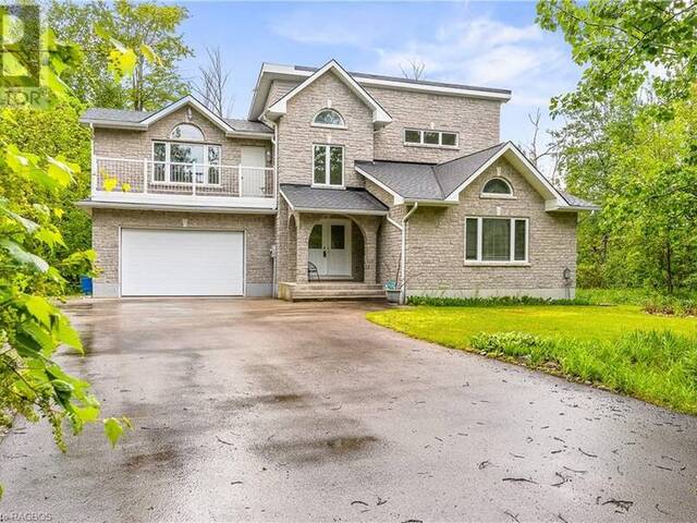 35 SAUBLE WOODS Crescent Sauble Beach Ontario, N0H 2G0