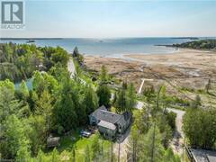 333 BAY Street Oliphant Ontario, N0H 2T0