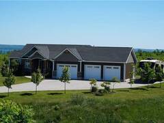 191 ISHWAR Drive Georgian Bluffs Ontario, N0H 1S0