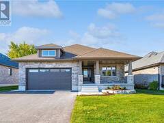 135 RONNIES Way Mount Forest Ontario, N0G 2L2