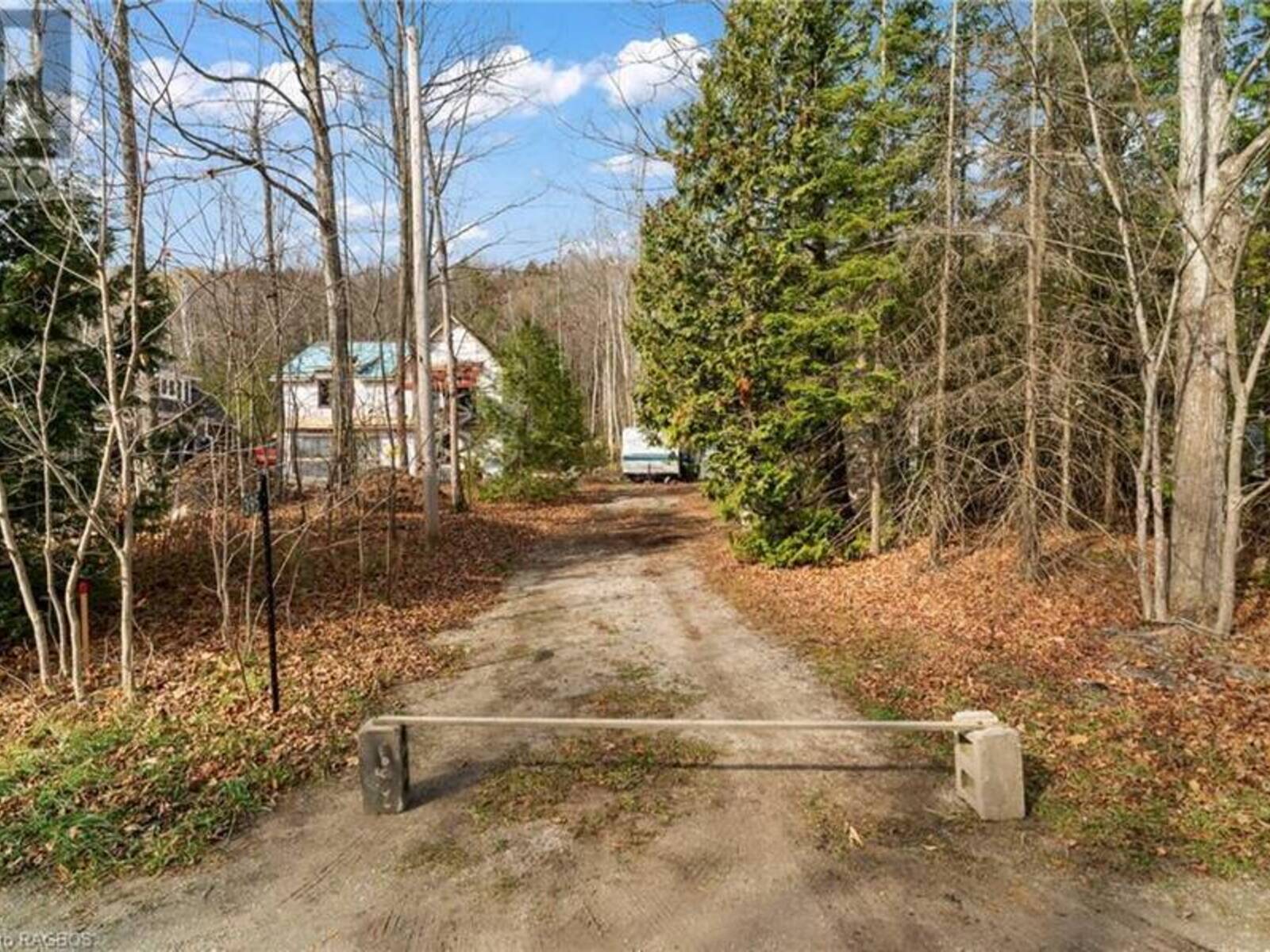 395 MALLORY BEACH Road, South Bruce Peninsula, Ontario N0H 2T0