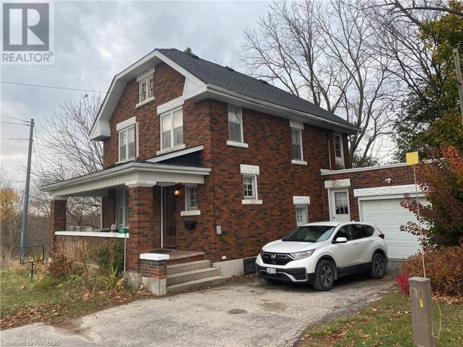 76 10TH Street, Hanover, Ontario N4N 1J6