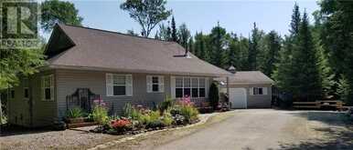 83 LAKEWOOD COUNTRY Lane | Northern Bruce Peninsula Ontario | Slide Image One