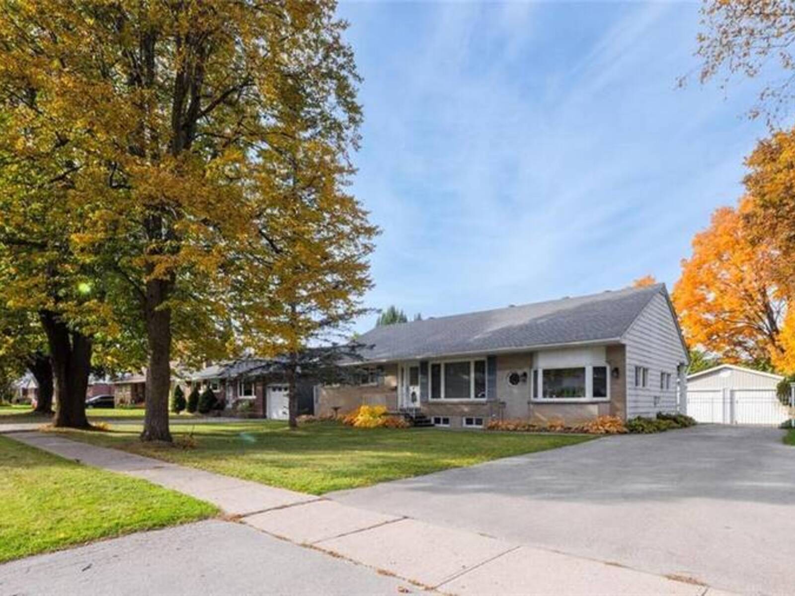 490 7TH Street W, Owen Sound, Ontario N4K 3L6