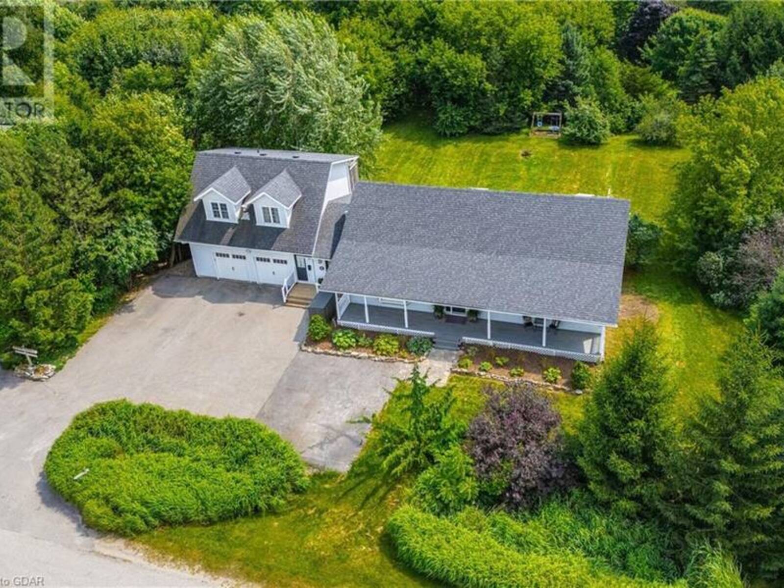 421 WELLINGTON RD 18, Fergus, Ontario N1M 2W3