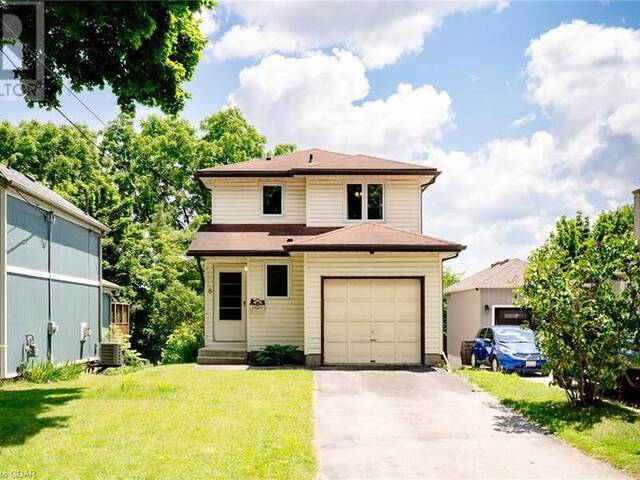 8 CHADWICK Avenue Guelph Ontario, N1H 3E4