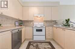 760 WOODHILL Drive Unit# 120 | Fergus Ontario | Slide Image Nine