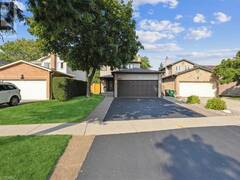 6225 MILLERS Grove Mississauga Ontario, L5N 3C6