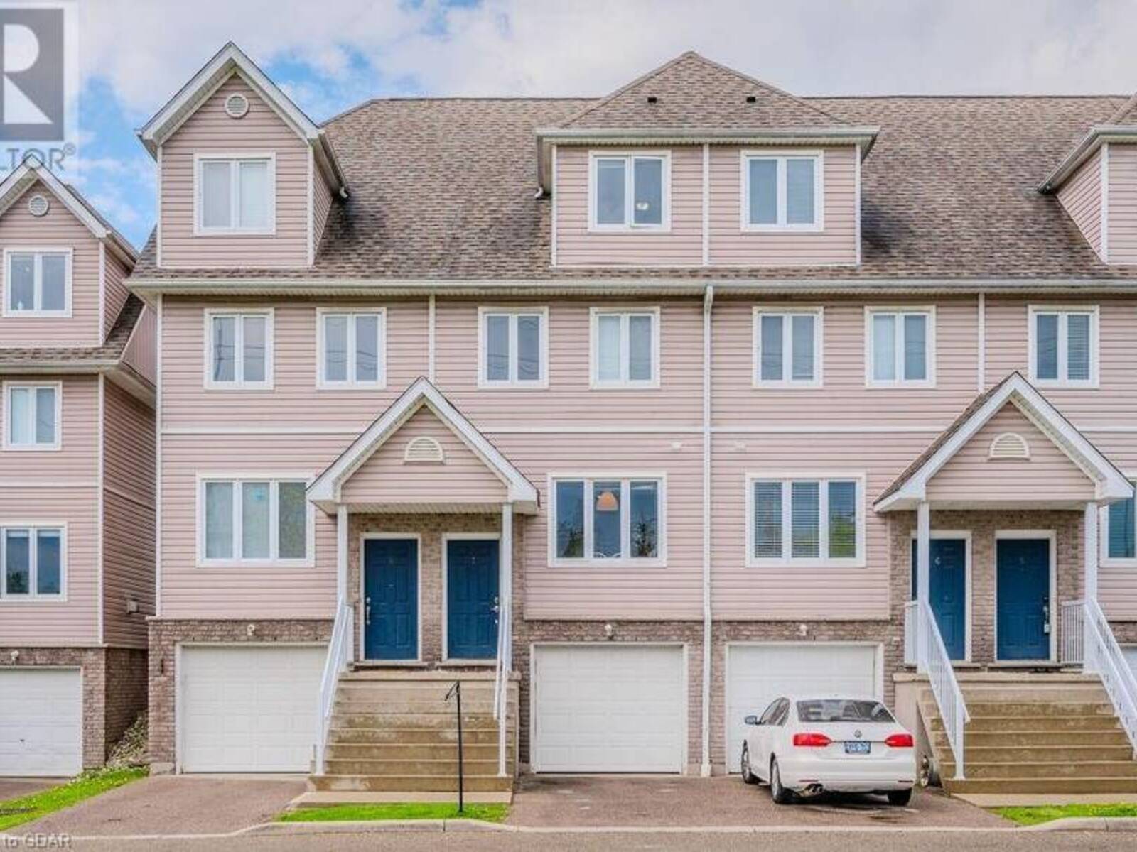 601 COLUMBIA FOREST Boulevard Unit# 7, Waterloo, Ontario N2V 2K7