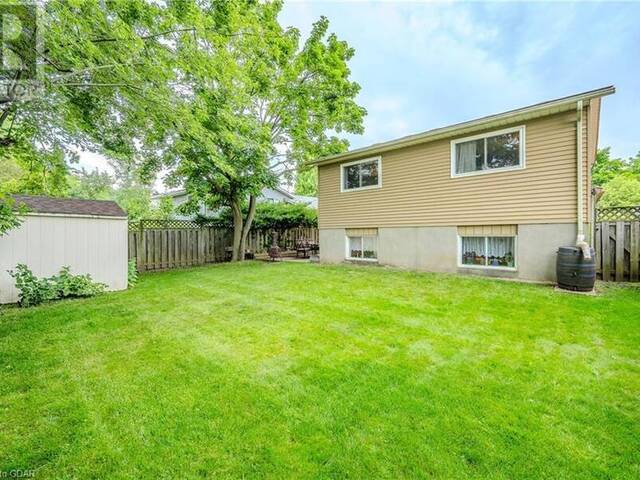 255 CAMILLE Crescent Waterloo Ontario, N2K 3B7