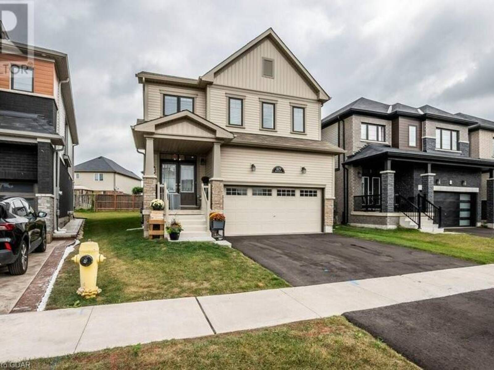 419 DOLMAN STREET, Breslau, Ontario N0B 1M0