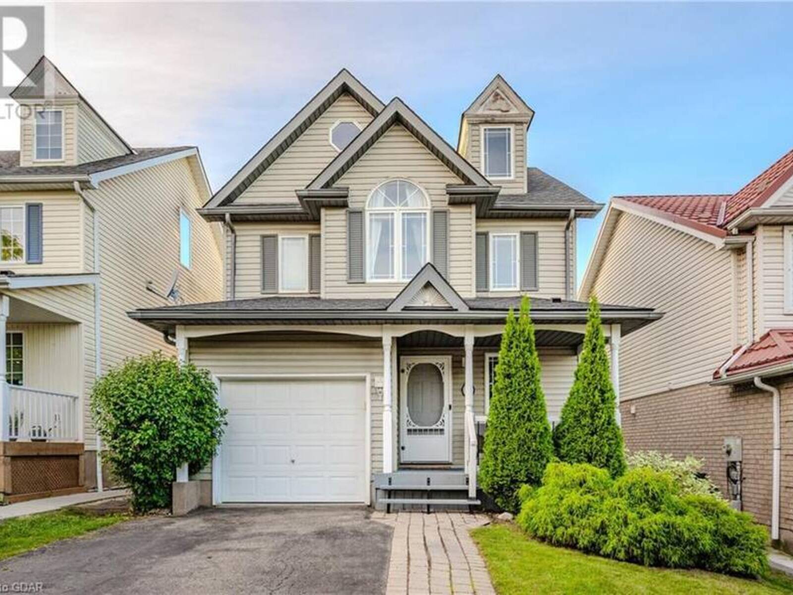 51 CARRINGTON Place, Guelph, Ontario N1G 5C3