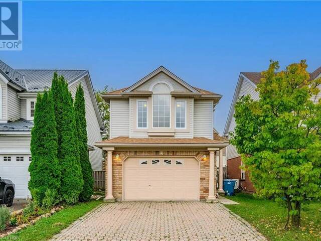 4 DARLING Crescent Guelph Ontario, N1L 1P9