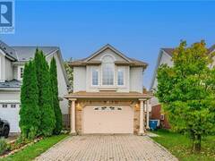 4 DARLING Crescent Guelph Ontario, N1L 1P9