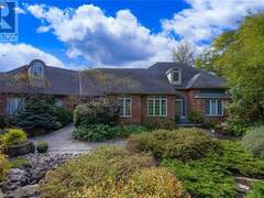 7 FOX RUN Drive Puslinch Ontario, N0B 2J0