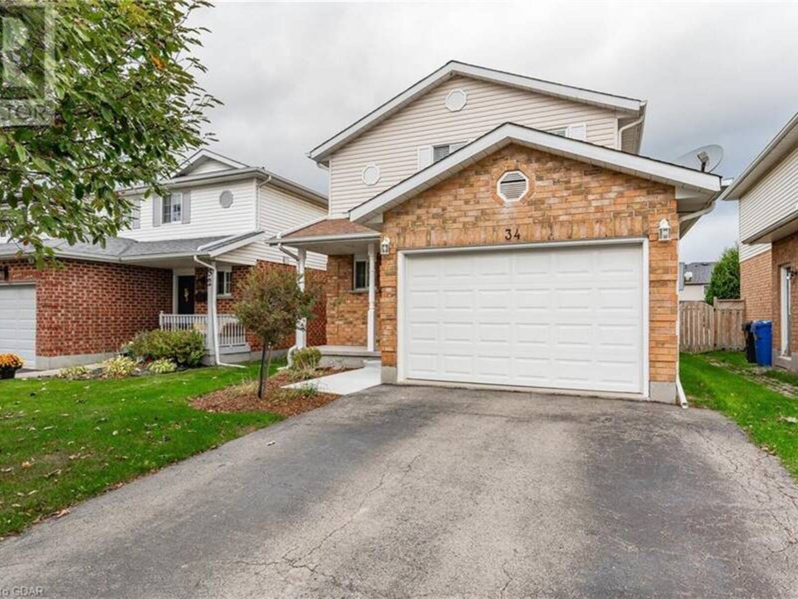 34 BUSHMILLS CRES Crescent, Guelph, Ontario N1K 1T7